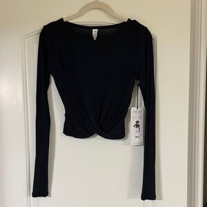 Alo Cover Long Sleeve Top NWT